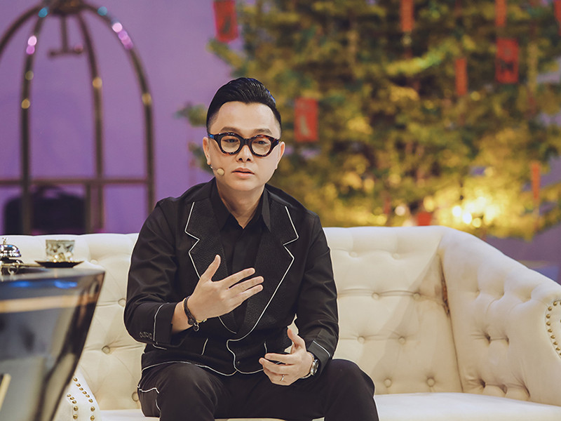 Công Trí rất kín tiếng về đời tư. Lần hiếm hoi nói về chuyện tình cảm, anh tiết lộ mối tình lâu nhất của anh kéo dài đến 13 năm. Hiện tại, chuyện Công Trí yêu và đã lập gia đình hay chưa vẫn là một ẩn số.