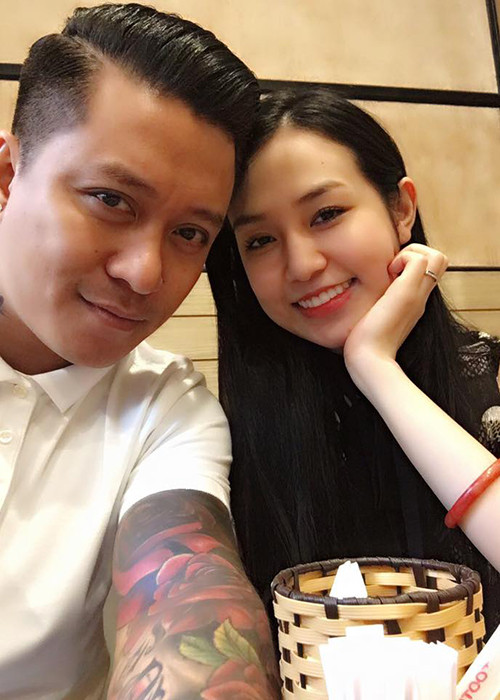 Sao Việt còn bị tung tin đồn thất thiệt về hôn nhân. Tuấn Hưng từng bị một fanpage bịa đặt việc ngoại tình lúc bà xã đang mang bầu. Ngay lập tức, Tuấn Hưng không ngần ngại "dằn mặt" kẻ tung tin đồn nhảm.