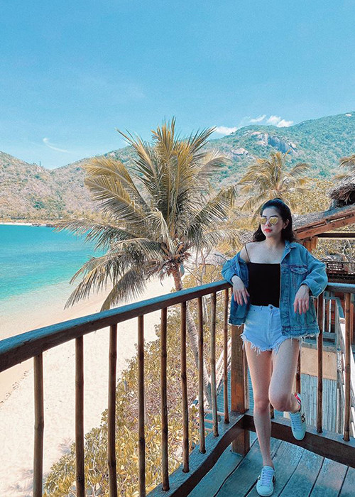 Trần Hương không ít lần khẳng định đang độc thân.