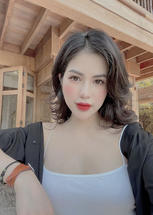 Bà mẹ một con được bạn bè hết lời khen ngợi trẻ như gái còn son.