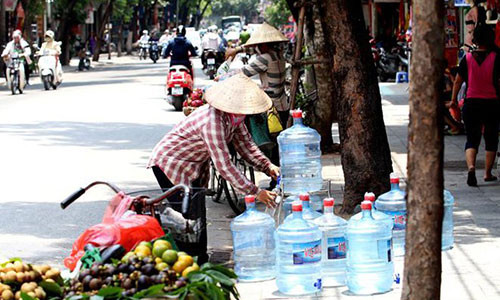 Thoi tiet ngay 12/6: Bac Bo ngay nang nong, chieu toi co mua dong