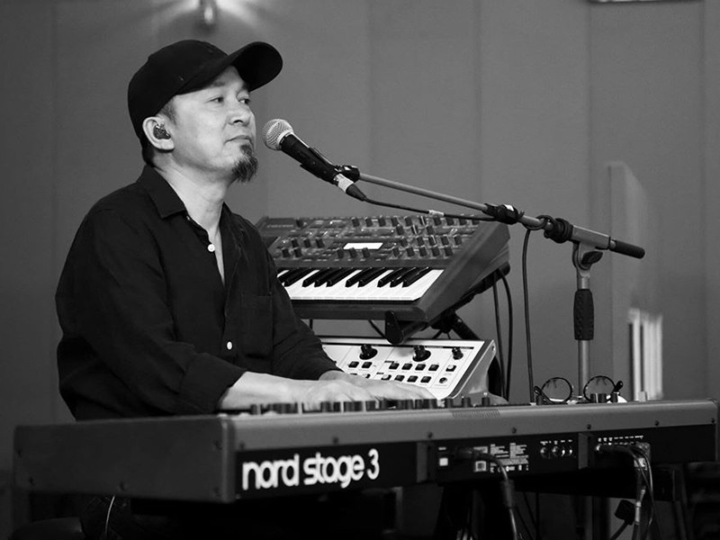 Nam nhạc sĩ kín tiếng về đời tư nhưng thoải mái nói về công việc.