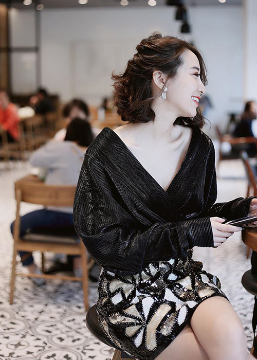 Sau chương trình "Người ấy là ai", Kiều Ly tìm hiểu anh bộ đội Nhật Linh.