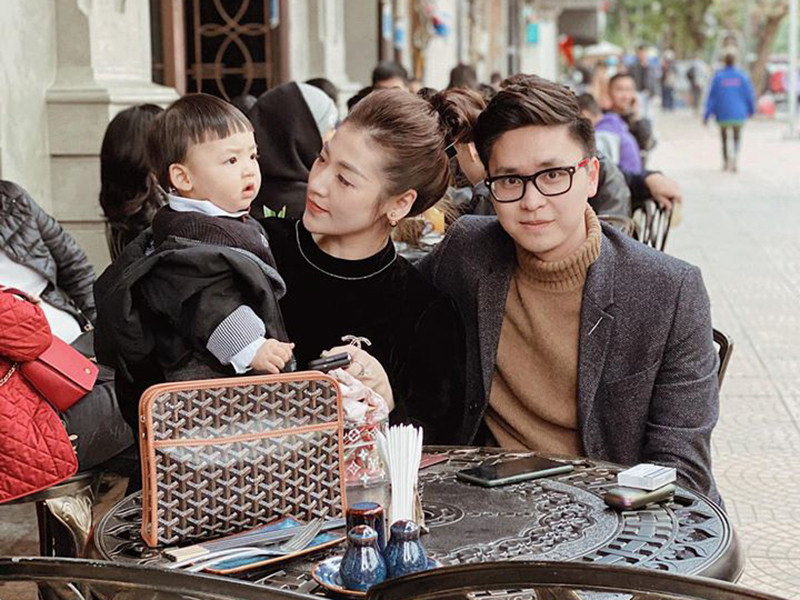 Cuộc sống viên mãn của Tú Anh khiến nhiều người ghen tỵ.