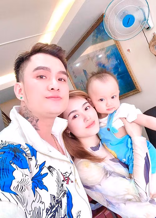 Tổ ấm hạnh phúc của Lâm Chấn Huy khiến nhiều người ghen tỵ.