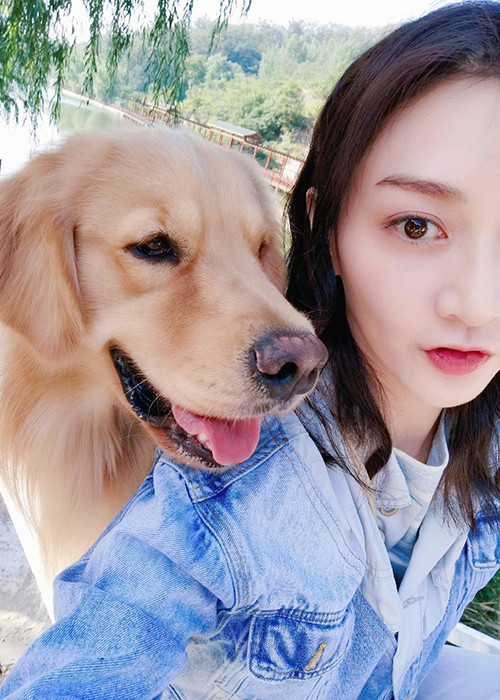 Phan Chi Lâm lại là gương mặt khá xa lạ với khán giả Việt. Ảnh: Weibo