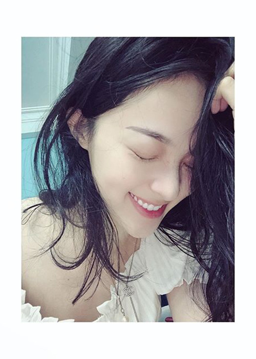 Vào thời điểm hiện tại, "nàng Tấm" chưa muốn bước vào mối quan hệ tình cảm để tập trung cho sự nghiệp. Ảnh: Instagram