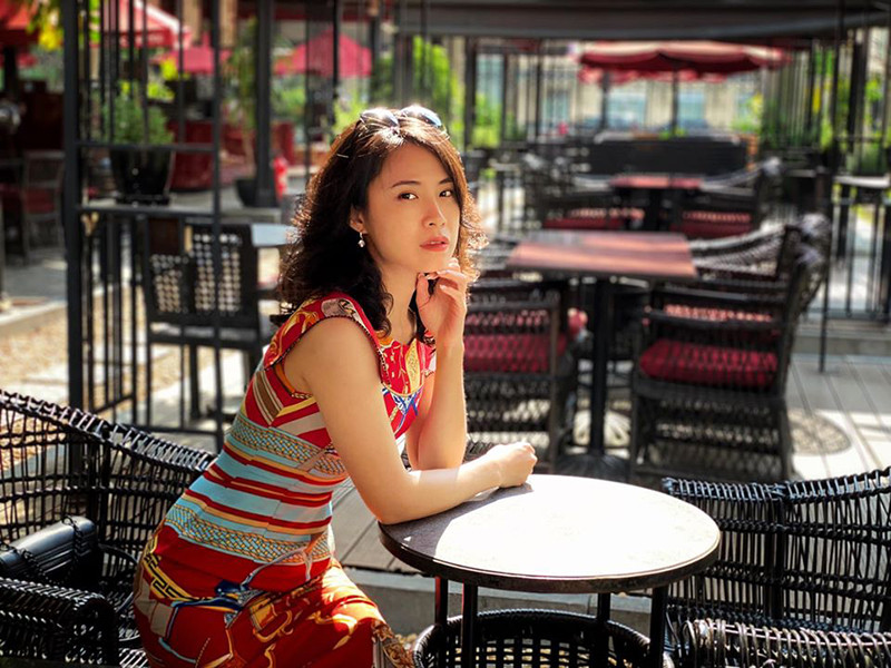 "Tôi muốn chia tay khi con mình còn chưa sinh ra vì khi lớn lên con sẽ cảm nhận được đơn giản về sự chia tay của bố mẹ", cô nói.