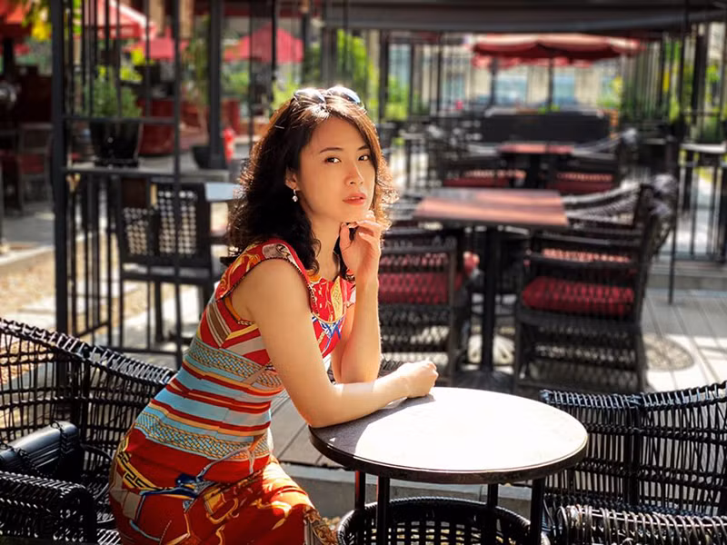 "Tôi muốn chia tay khi con mình còn chưa sinh ra vì khi lớn lên con sẽ cảm nhận được đơn giản về sự chia tay của bố mẹ", cô nói.