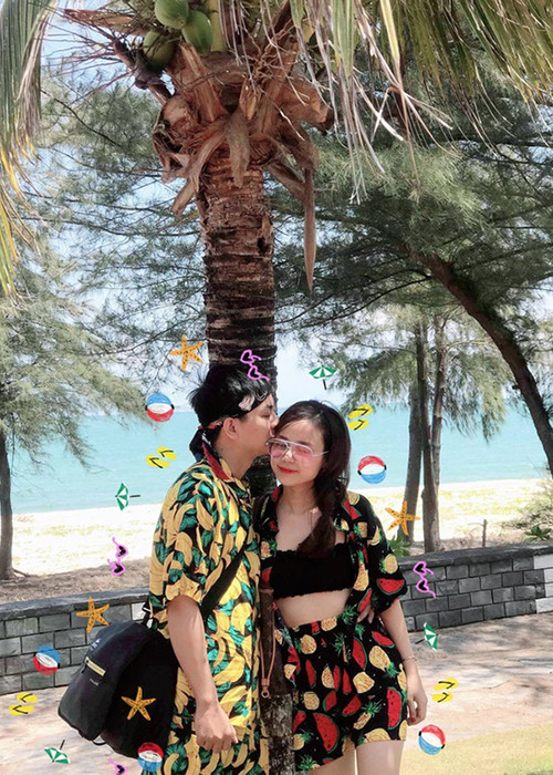 Bảo Ngọc cho biết, cô không còn khả năng giữ được gia đình trọn vẹn cho hai con gái nhỏ. Về phía Hoài Lâm, anh chỉ biết viết lời cảm ơn và xin lỗi vợ cũ.