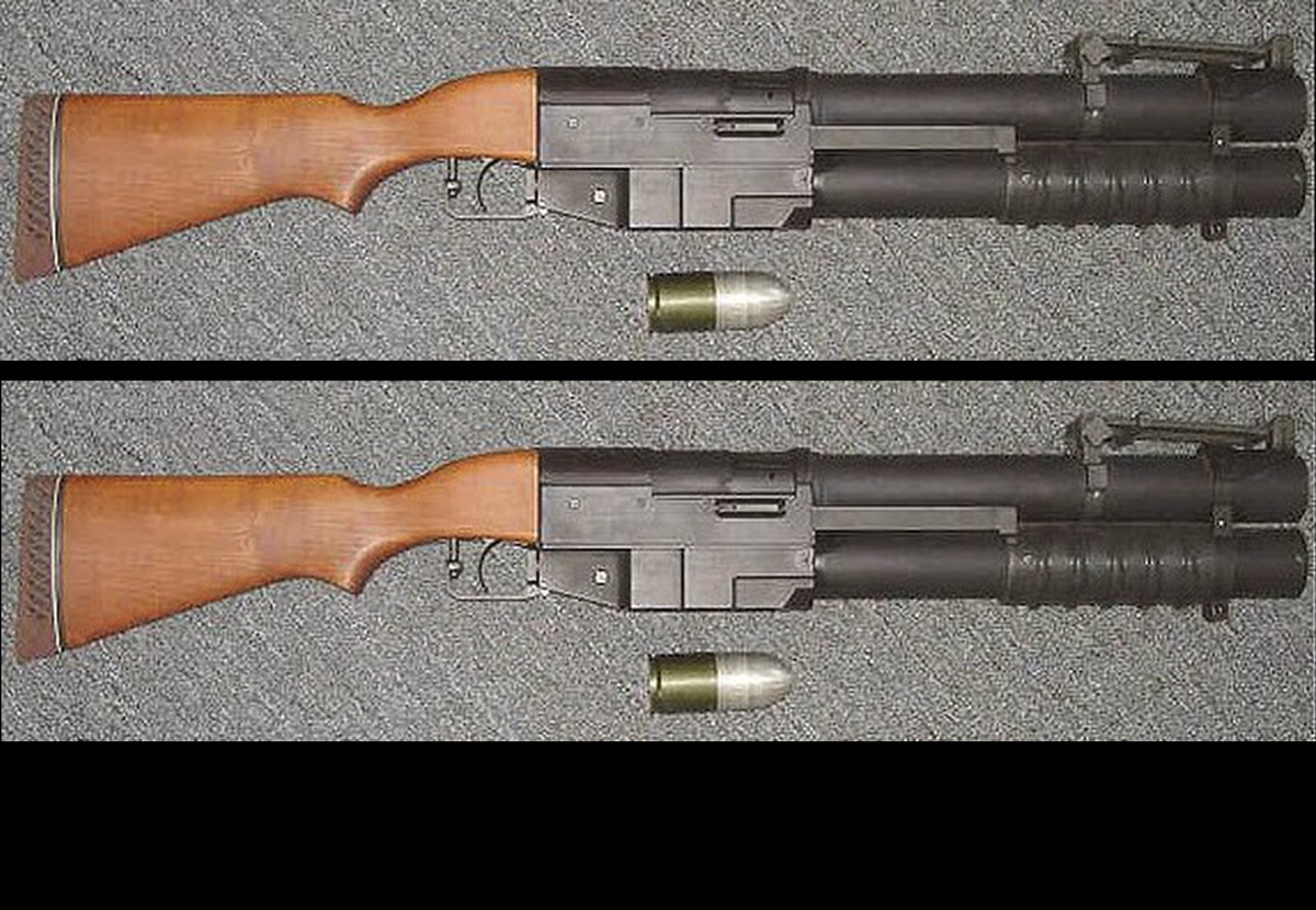 Cơ chế nạp đạn của súng phóng lựu China Lake làm ta liên tưởng đến các khẩu súng Shotgun với thiết kế buồng đại song song và kiểu lên đại bơm mỗi khi khai hỏa. Nguồn ảnh: Deadliest