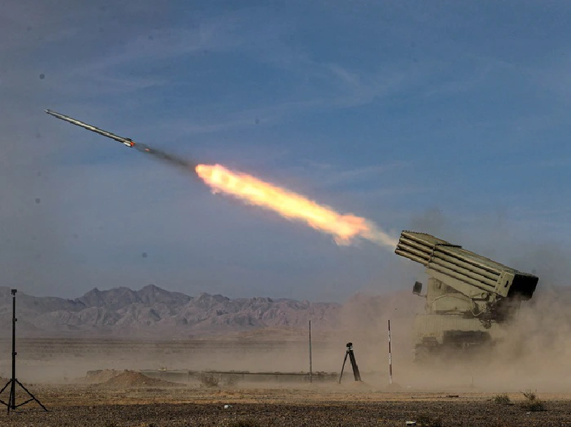 Vào ngày 13/10, trang Avia.pro tiết lộ rằng, trong cuộc tấn công tên lửa mang tên "Wada-e Sadeq 2", Quân đội Iran đã thành công phá hủy radar băng tần X đặt tại trung tâm thành phố Tel Aviv. Ảnh: Reuters.