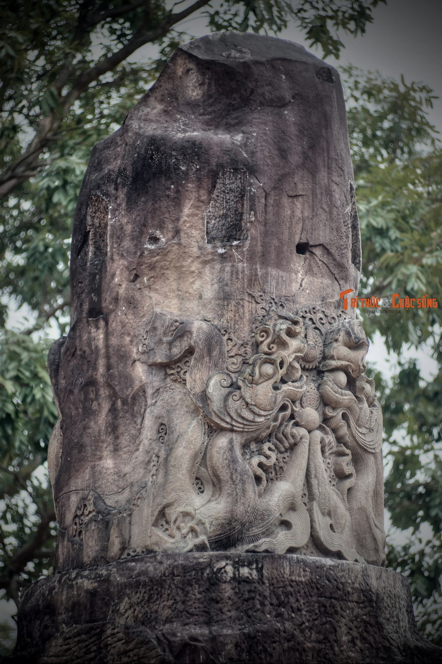 Quan điểm này đã nhận được sự đồng tình của các nhà nghiên cứu đầu ngành như PGS Chu Quang Trứ, PGS Trần Lâm Biền, GS Trần Ngọc Thêm, nhà sử học Tạ Chí Đại Trường...