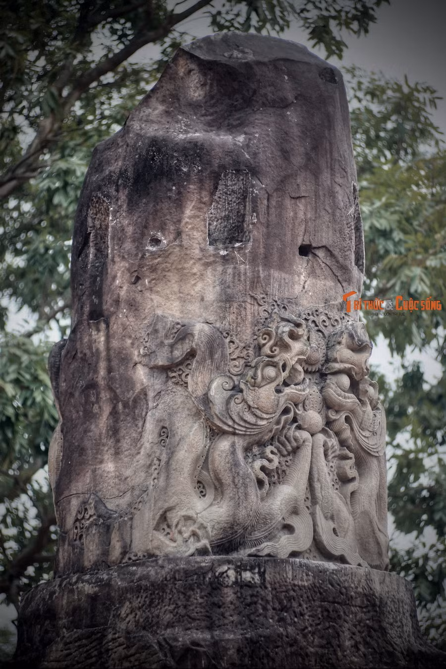 Quan điểm này đã nhận được sự đồng tình của các nhà nghiên cứu đầu ngành như PGS Chu Quang Trứ, PGS Trần Lâm Biền, GS Trần Ngọc Thêm, nhà sử học Tạ Chí Đại Trường...