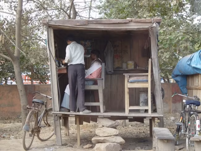 Tiệm anh thô sơ nhưng đảm bảo "chất" nhất vùng này.