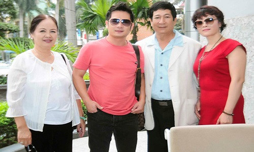 Chuyen it biet ve nguoi bo 3 vo va 16 nguoi con cua Bang Kieu