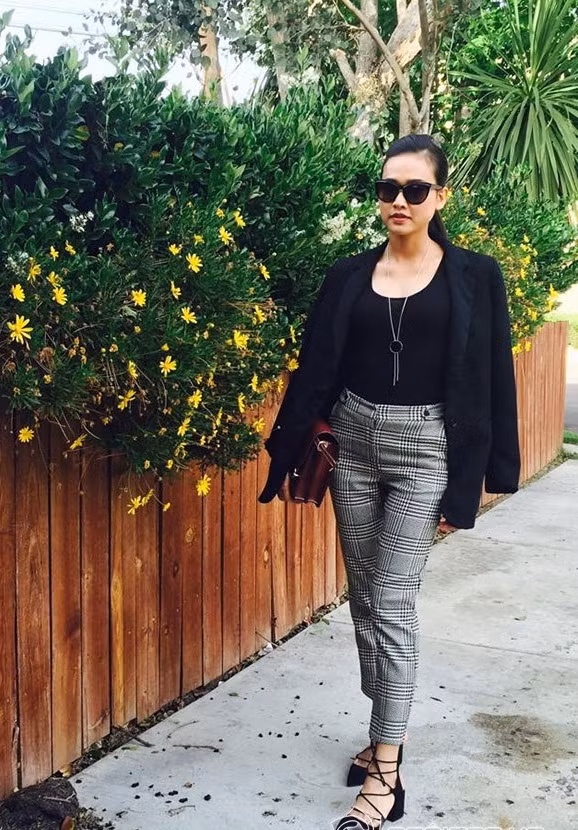 Lo vong 2 tron tria, Duong My Linh dang mang thai con dau long?