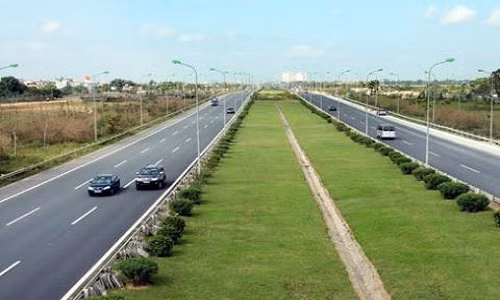 Chi 53 ty dong/nam cat co dai lo Thang Long