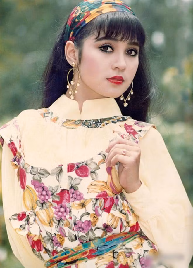 Việt Trinh được mệnh danh là "Nữ hoàng ảnh lịch".