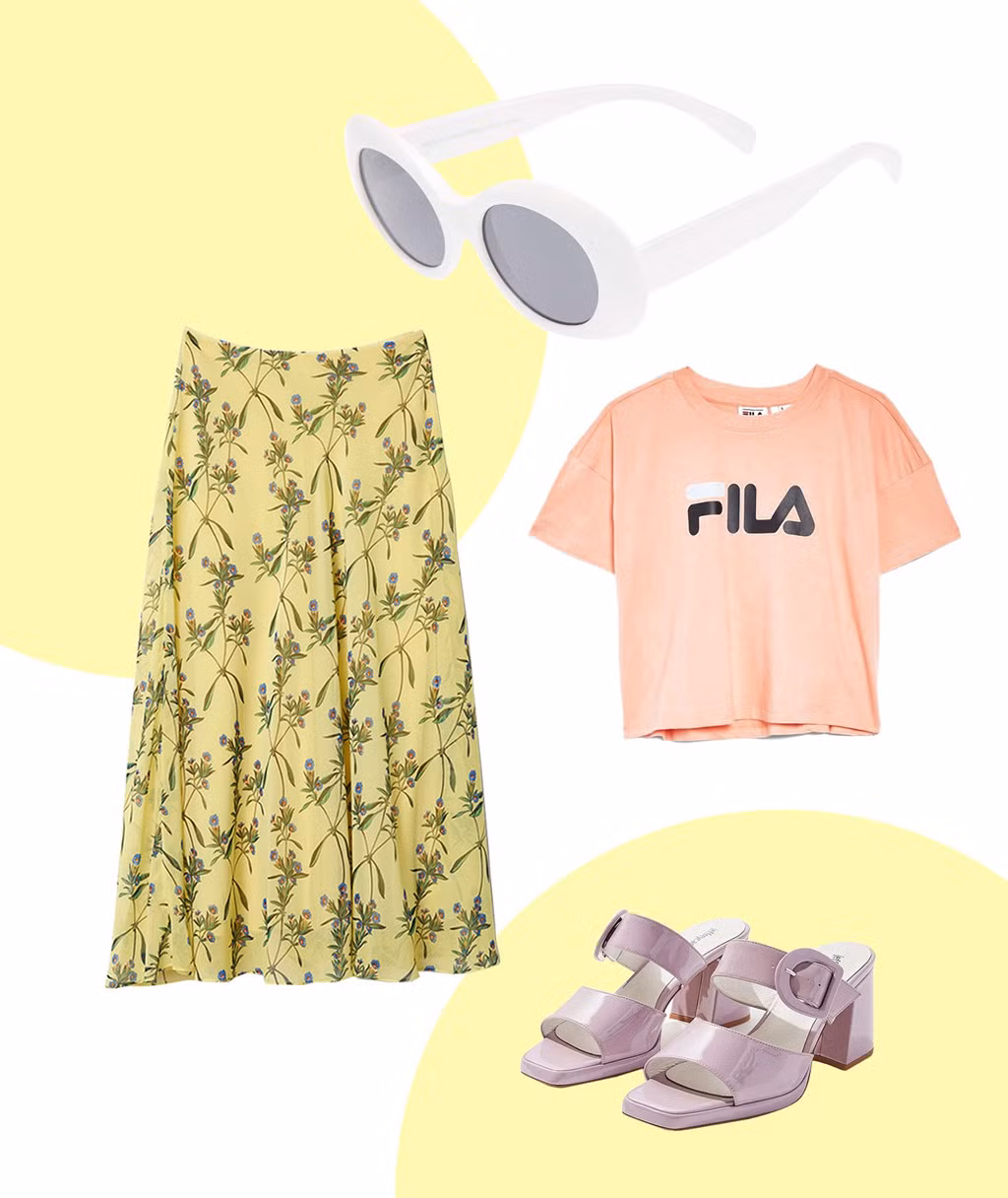 Áo thun và váy hoa cũng là sự kết hợp mà bất kỳ cô nàng nào cũng có thể nghĩ đến. Tuy nhiên, để tăng thêm sự kiêu kỳ cho người mặc thì bạn có thể sử dụng giày cao gót tệp màu và mắt kính trắng để nổi bật hơn.