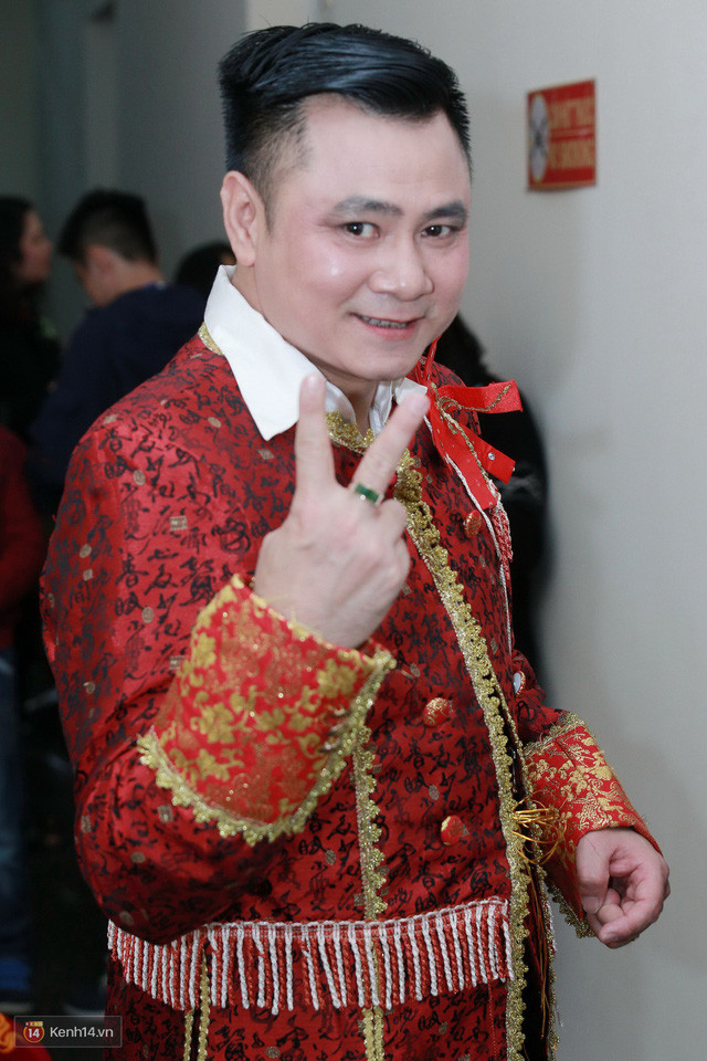 Quá khứ ít ai biết của các danh hài Vân Dung, Tự Long - Hình 7 Qua khu it ai biet cua cac danh hai Van Dung, Tu Long-Hinh-7