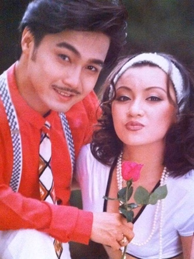 Y Phụng là người tình lý lưởng của Lý Hùng.