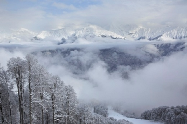 Có một số người tin rằng ngọn núi Bytkha ở thành phố Sochi chính là căn cứ của UFO và là cửa ra vào giữa các thế giới. Người dân đã kể lại rằng họ thường xuyên thấy những vệt sáng bất bình thường vào ban đêm.