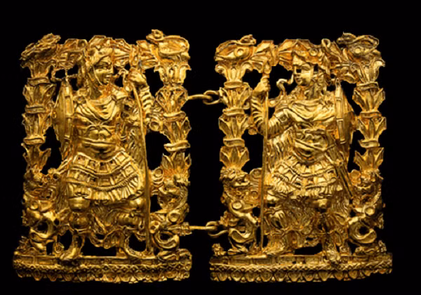 Nhờ đó, Taliban nắm trong tay nguồn tài nguyên khoáng sản khổng lồ của quốc gia này. Vào năm 2020, các nhà địa chất và giới chức quân đội Mỹ ước tính, Afghanistan sở hữu mỏ khoáng sản trị giá tới 1.000 tỷ USD.