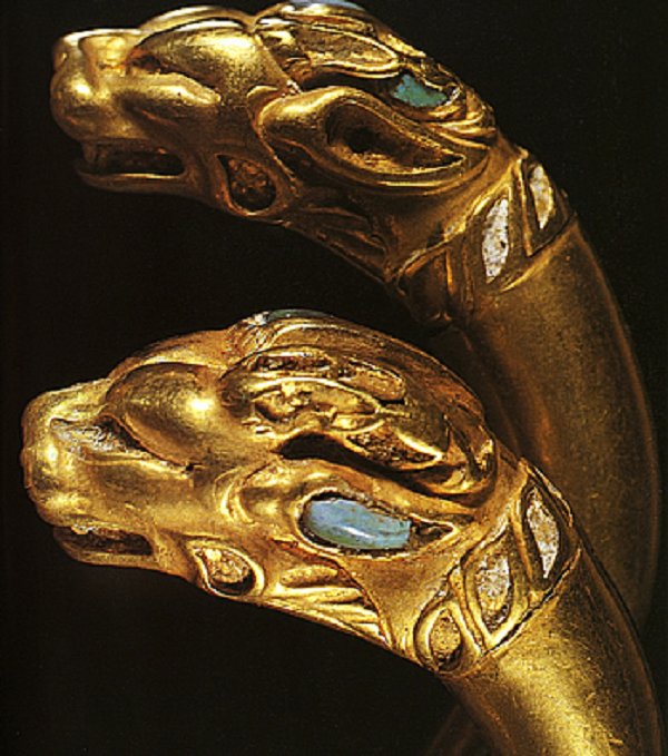 Taliban giành quyền kiểm soát Afghanistan vào ngày 15/8 sau một chiến dịch tiến công. Chính quyền và quân đội Afghanistan phản kháng rất ít hoặc không phản kháng nên nhanh chóng sụp đổ.