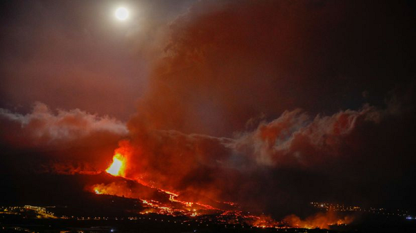 Dù nhiều người lo sợ nhưng cũng có không ít người cho rằng đây chỉ là giả thuyết "gây sốc" vô căn cứ vì không có bằng chứng nào chứng minh rằng, núi lửa phun trào hay sóng thần sẽ xóa sổ Tây Ban Nha.
