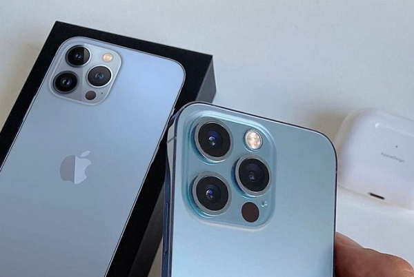 Vốn dĩ iPhone 13 Pro Max được quan tâm như vậy là vì thế hệ iPhone 13 Pro Max được tích hợp công nghệ màn hình ProMotion mới với tỷ lệ làm mới màn hình tới 120Hz – cao nhất từ trước tới nay và đương nhiên là cao hơn so với iPhone 12 Pro Max.