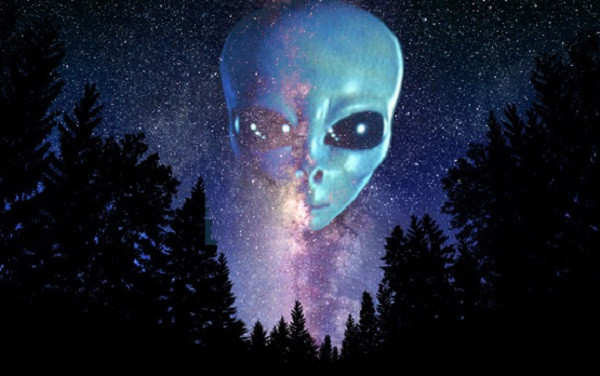 Một nhà khoa học từ đại học Cornell (Mỹ) cho rằng “chúng ta vẫn chưa có được tin tức gì từ người ngoài hành tinh vì vũ trụ hết sức rộng lớn, chứ không phải là không có ai ở đó”.