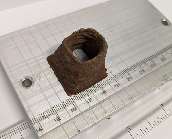 "Chất keo" đặc biệt này sẽ giữ đất trên Mặt Trăng hoặc sao Hỏa dính lại với nhau, từ đó tạo ra một vật liệu giống như bê tông mà theo các nhà nghiên cứu, cứng hơn 300% so với bê tông thông thường.