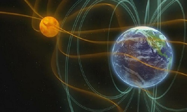 Nhà khoa học Sangeetha Abdu Jyothi cho rằng, cần phải thành lập những nhóm liên ngành, bao gồm các nhà vật lý học, kỹ sư công nghệ viễn thông, chuyên gia tài chính để nghiên cứu đầy đủ về quy mô mối đe dọa từ bão Mặt Trời. Mời các bạn xem video: Mặt trời lạ xuất hiện ở miền Trung khiến nhiều người lo lắng. Nguồn: VTC14