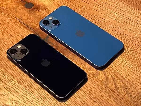 Bên cạnh đó, dựa trên các thử nghiệm và phép đo trong phòng thí nghiệm, iPhone 13 Pro Max có màn hình hiển thị hàng đầu thế giới, gây ấn tượng mạnh về độ chính xác và hiệu suất.