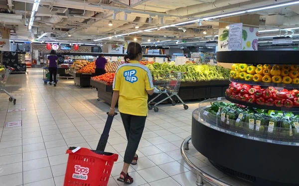 Trên ứng dụng, người dùng có thể chọn các siêu thị gần mình nhất, sau đó chọn combo chuẩn bị sẵn được sắp xếp theo giá từ thấp đến cao hoặc đang được mua nhiều.