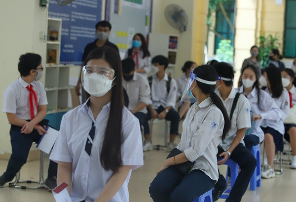 Sang nay, hoc sinh nhieu tinh thanh don khai giang dac biet chua tung co