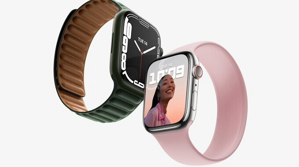 Gây hụt hẫng nhất có lẽ là sự ra mắt của Apple Watch Series 7 năm nay. Máy vẫn giữ kiểu bo tròn ở các cạnh nhưng viền màn hình mỏng hơn, còn 1,7 mm, trong khi phím Digital Crown lớn hơn. Đồng hồ thông minh thế hệ mới này không có thay đổi lớn về thiết kế, có giá bán từ 399 USD.