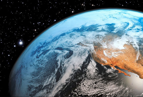 Vỏ đất là lớp ngoài cùng gồm có lớp đất phong hóa và lớp đá. Vỏ đất cũng còn gọi là lớp nham thạch. Vỏ đất chỉ chiếm 0,5% thể tích Trái đất.