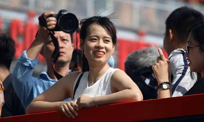 Bắt đầu từ sáng nay, 3 xe buýt 2 tầng sẽ được Trancerco vận hành với tần suất 17 tuyến/ngày, thời gian 9h đến 17h hàng ngày.