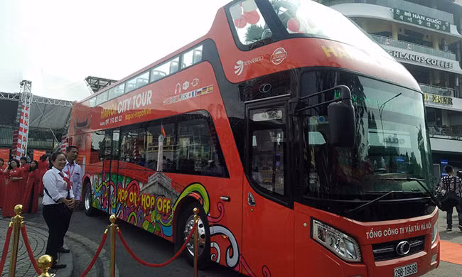 Theo lãnh đạo Trancerco, xe buýt 2 tầng phục vụ loại hình du lịch linh hoạt, kết hợp giữa vận chuyển và tham quan các danh thắng nổi bật của Hà Nội.