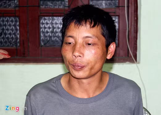 Đối tượng tại cơ quan công an. Ảnh Zing.