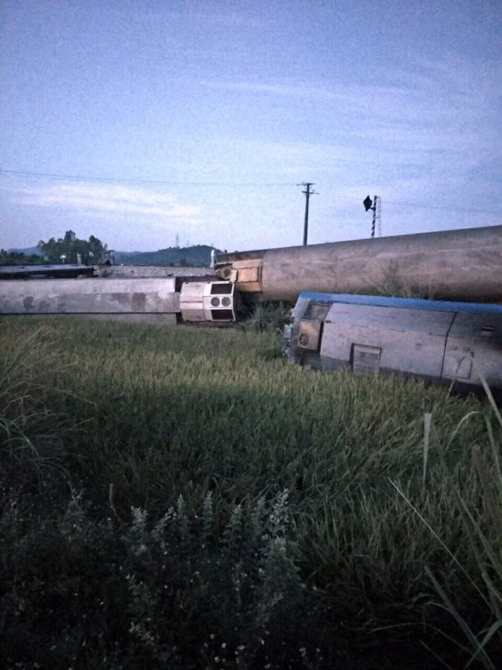 Tai nan tau hoa cho 400 khach o Thanh Hoa, nhieu nguoi thuong vong-Hinh-2