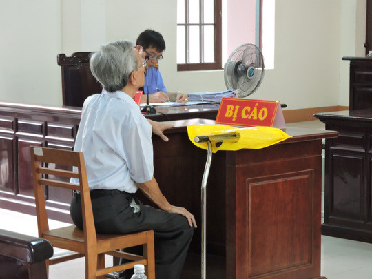 Bị cáo Thủy tại tòa. Ảnh NLĐ.