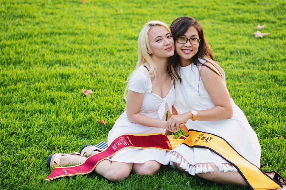 Hồi cuối năm 2017, Xuân Nghi tiết lộ sau khi ra trường vẫn ở lại Mỹ để tạo dựng sự nghiệp. "Tôi đã trăn trở suốt khoảng thời gian dài là sẽ về Việt Nam hay sống ở Mỹ. Nếu về Việt Nam, có lẽ mọi thứ sẽ thuận lợi với tôi hơn tại Mỹ vì dù gì mình cũng đã có cái nền cho sự nghiệp ca hát. Nhưng thiết nghĩ, tôi vẫn còn muốn có những trải nghiệm mới tại đất nước cờ hoa. Tôi muốn tiếp tục hành trình học hỏi của mình. Được làm việc trong môi trường tại Mỹ sẽ giúp tôi vững vàng hơn ", Xuân Nghi nói.