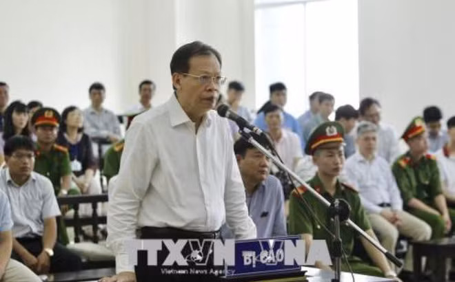 Bị cáo Phùng Đình Thực. Ảnh TTXVN.