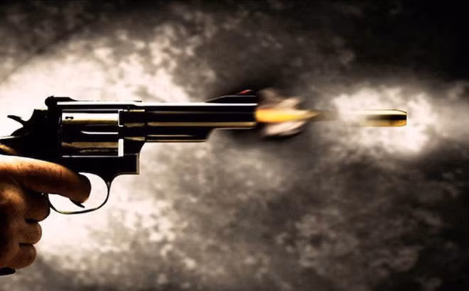 Hung Yen: Kinh hoang con no ban chet chu no ngay tai nha