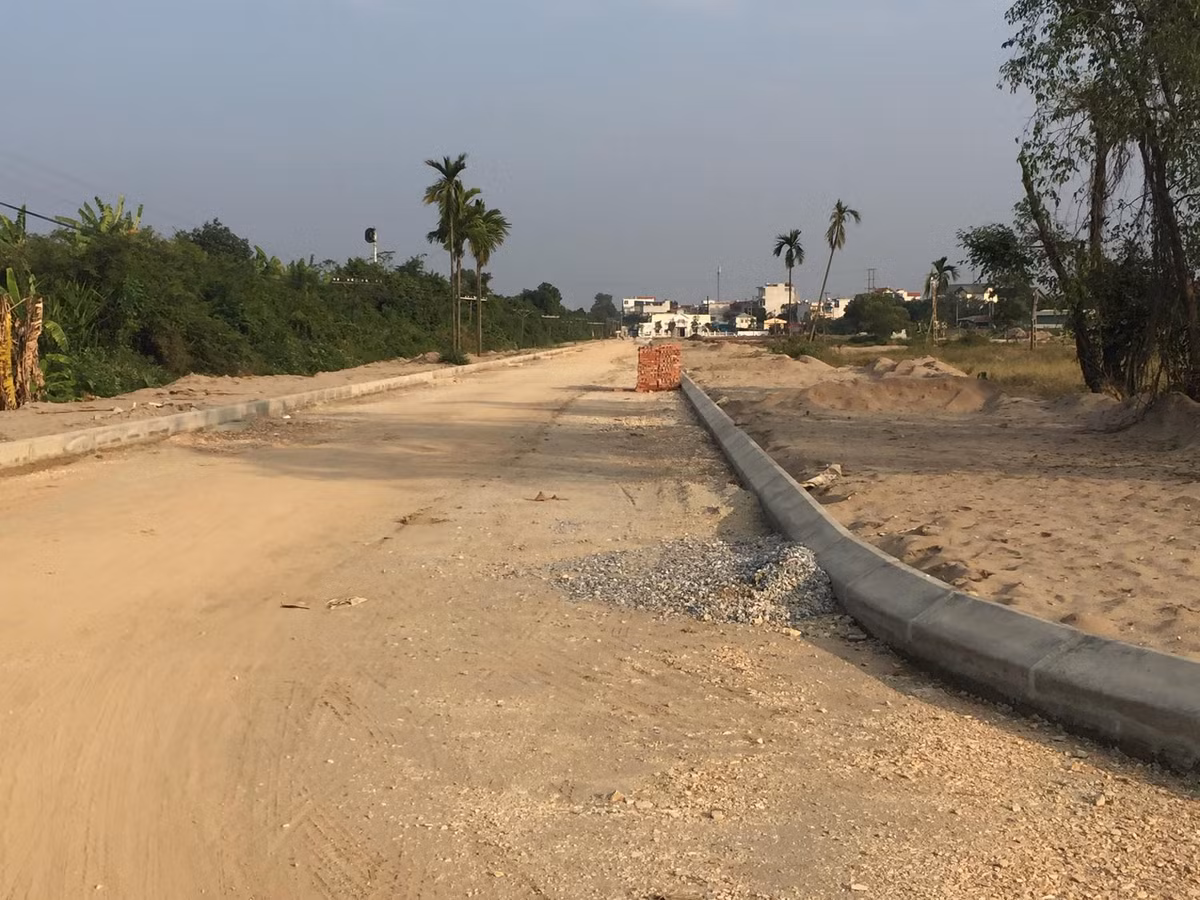 Ngày 10/6/2016, UBND tỉnh Hải Dương có Văn bản số 1367/UBND-VP đồng ý về cho tiếp tục triển khai các thủ tục để lựa chọn nhà đầu tư thực hiện Dự án khu nhà ở thuộc phường Nhị Châu, thành phố Hải Dương (phía Nam đường sắt).