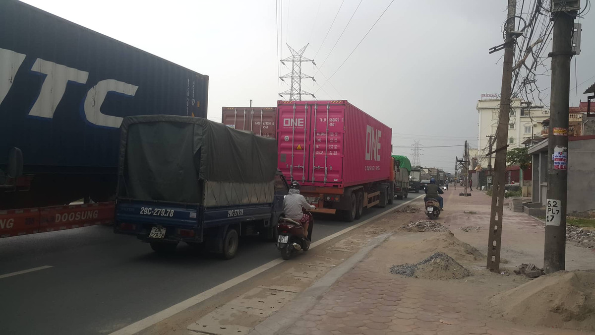 Bộ GTVT yêu cầu Công ty cổ phần BOT Phả Lại tổ chức thu phí đúng quy định của pháp luật; đảm bảo TTATGT; không để xảy ra điểm nóng về mất an ninh trật tự; tổ chức thông báo, đăng tin trên các phương tiện thông tin đại chúng và tại địa điểm bán vé.