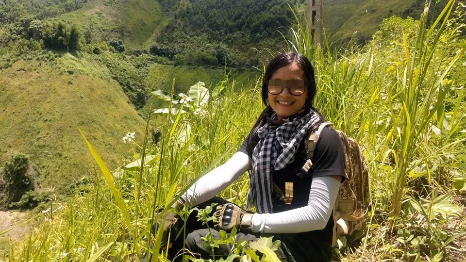 Theo những thông tin ban đầu, Thu Hương gặp tai nạn trong khi đang đi chợ cùng một người bạn khác. Do lái xe tránh bùn lầy trên đường nên Hương và bạn bị ngã, sau đó bị chiếc xe đi ngay phía sau tông phải. Tuy người bạn đi cùng chỉ bị thương nhẹ nhưng Thu Hương đã không may mắn và tử vong ngay sau đó. Sự việc khiến những thành viên trong nhóm tình nguyện của Thu Hương đều bàng hoàng và nhiều người dân, chính quyền địa phương xót xa.